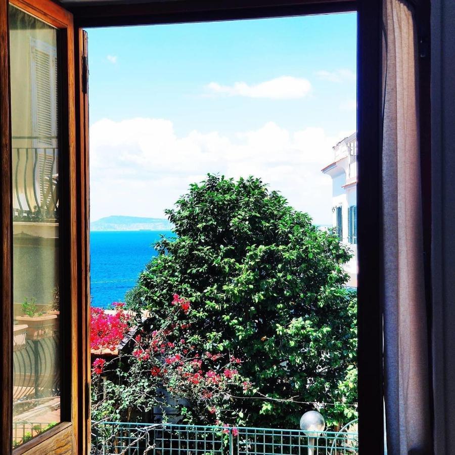 B&B Mediterranea Meta Exteriör bild